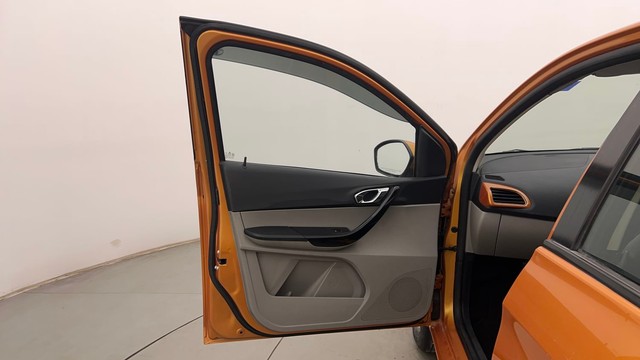 Second-hand 2016 Tata Tiago XZ Opt Diesel for sale in Chandigarh-32