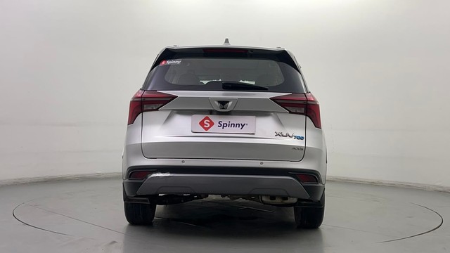 Second-hand 2021 Mahindra XUV700 AX5 5Str AT for sale in Noida-4