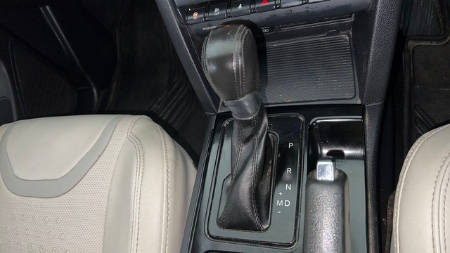 Second-hand 2021 Mahindra XUV700 AX5 5Str AT for sale in Noida-12