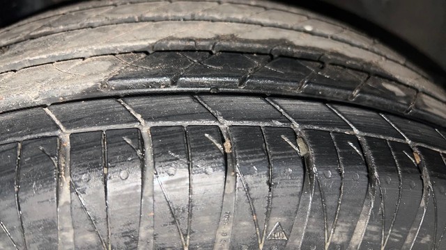 Second-hand 2023 Kia Sonet HTX Turbo iMT for sale in Chandigarh-33