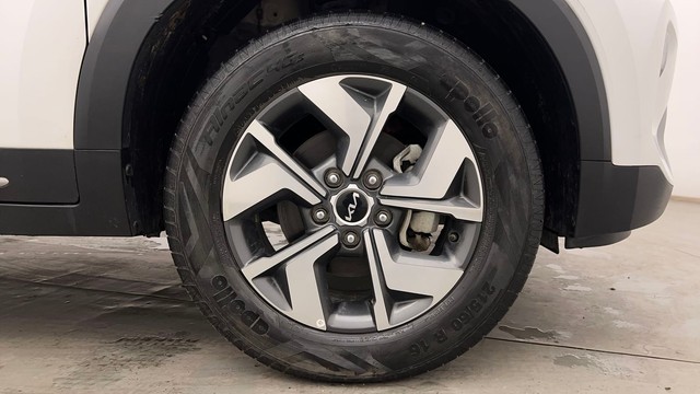 Second-hand 2023 Kia Sonet HTX Turbo iMT for sale in Chandigarh-17