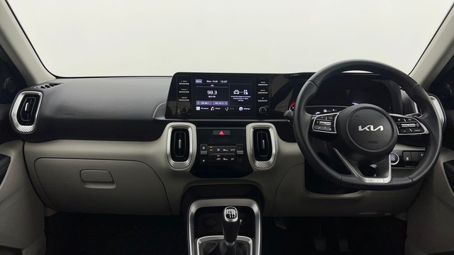 Second-hand 2023 Kia Sonet HTX Turbo iMT for sale in Chandigarh-11