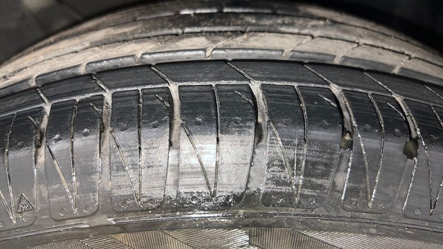 Second-hand 2023 Kia Sonet HTX Turbo iMT for sale in Chandigarh-38