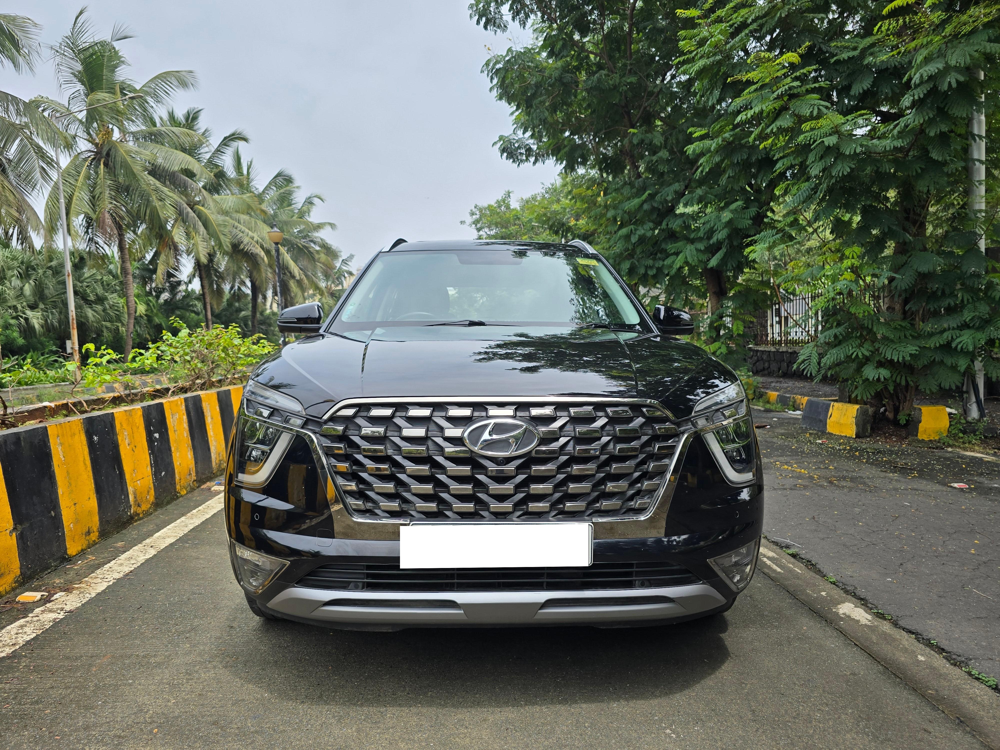Signature Car Used Hyundai Alcazar 1.5 Signature (O) 7-Seater Diesel AT Car in Mumbai ...