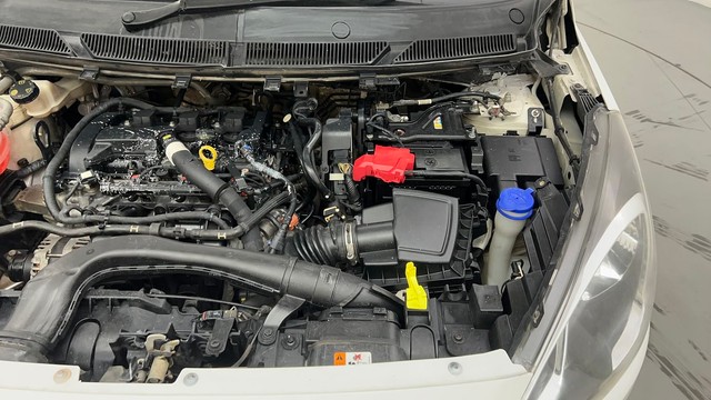 Second-hand 2021 Ford Figo Titanium Plus AT for sale in New Delhi-30