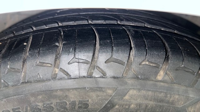 Second-hand 2021 Ford Figo Titanium Plus AT for sale in New Delhi-25