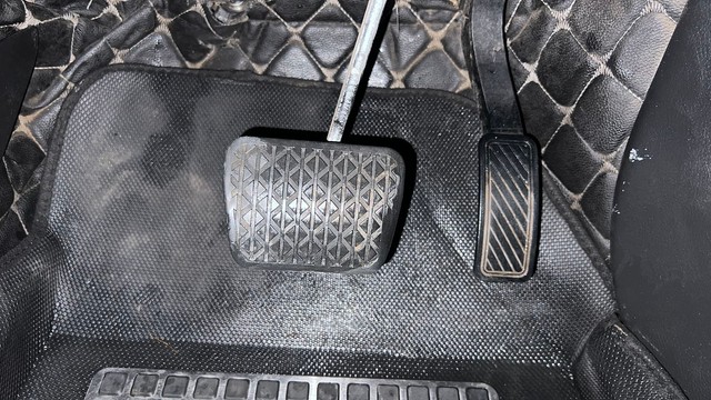 Second-hand 2021 Ford Figo Titanium Plus AT for sale in New Delhi-14