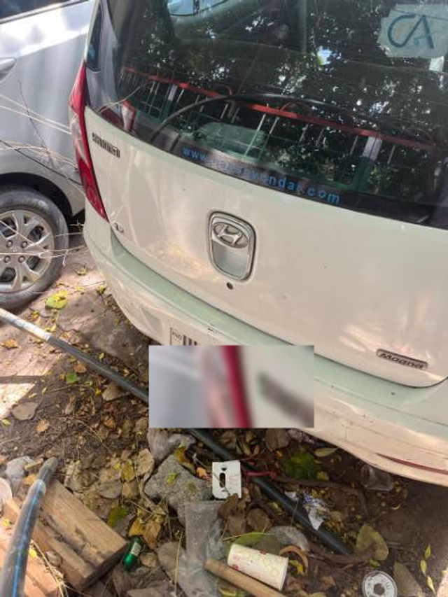 Second-hand 2011 Hyundai i10 Magna for sale in New Delhi-3