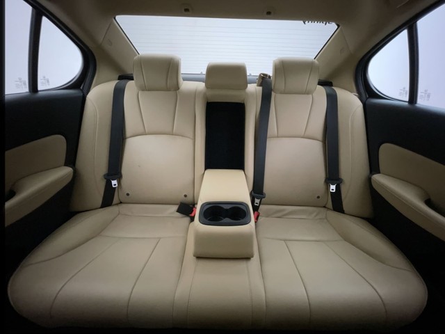 Second-hand 2021 Honda City ZX MT for sale in Chennai-27