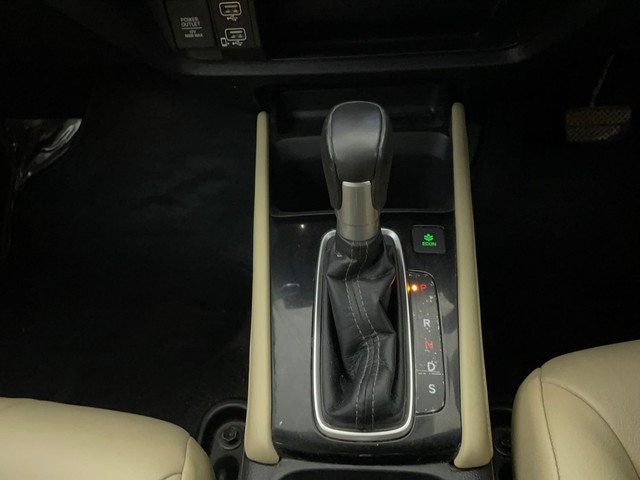 Second-hand 2021 Honda City ZX MT for sale in Chennai-12