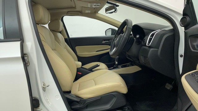 Second-hand 2021 Honda City ZX MT for sale in Chennai-15