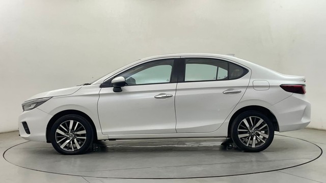 Second-hand 2021 Honda City ZX MT for sale in Chennai-6