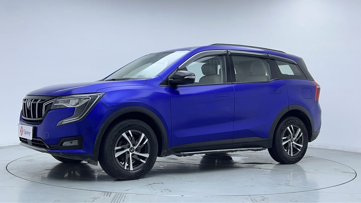 Used Mahindra XUV700 AX5 7 Str Car in Noida, 2022 Model - Find Best ...