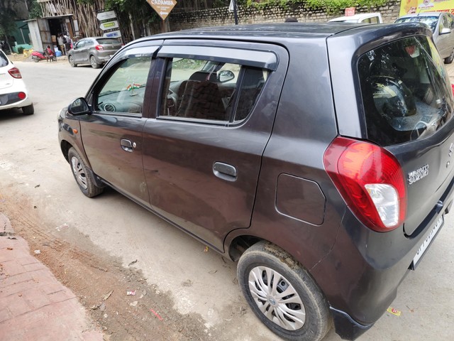Second-hand 2016 Maruti Suzuki Alto 800 LXI for sale in Allahabad-4