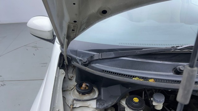 Second-hand 2013 Honda Brio S MT for sale in Coimbatore-32