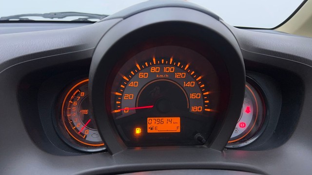 Second-hand 2013 Honda Brio S MT for sale in Coimbatore-13