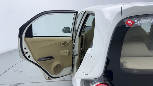 Second-hand 2013 Honda Brio S MT for sale in Coimbatore-31