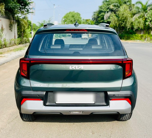 Kia Sonet HTX Diesel Second-hand 2024 Kia Sonet HTX Diesel for sale in Ahmedabad-2