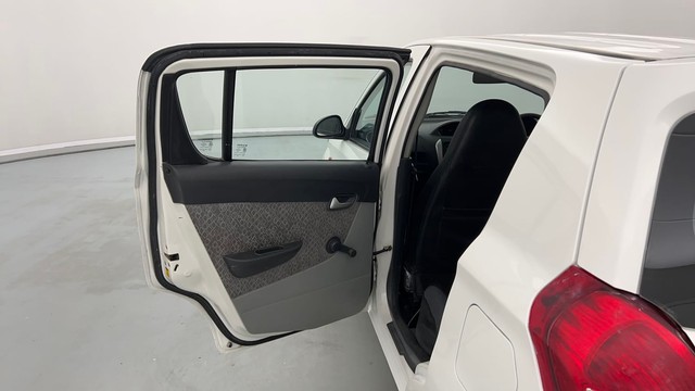 Second-hand 2017 Maruti Alto 800 LXi for sale in Kanpur-25