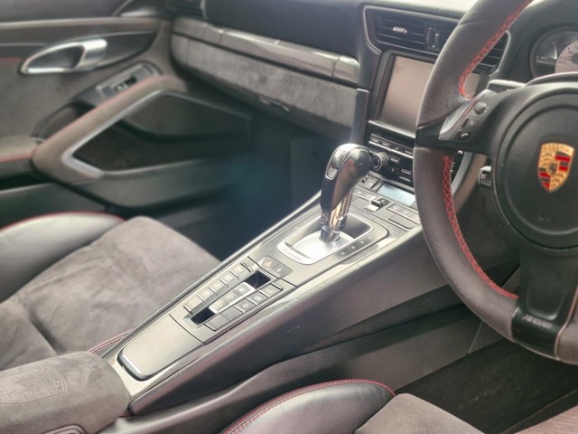 Second-hand 2015 Porsche 911 Carrera S for sale in Mumbai-8