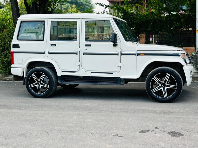 Second-hand 2017 Mahindra Bolero SLE for sale in Mohali-7