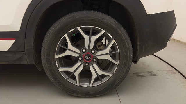 Second-hand 2020 Kia Seltos GTX Plus DCT for sale in Mumbai-19