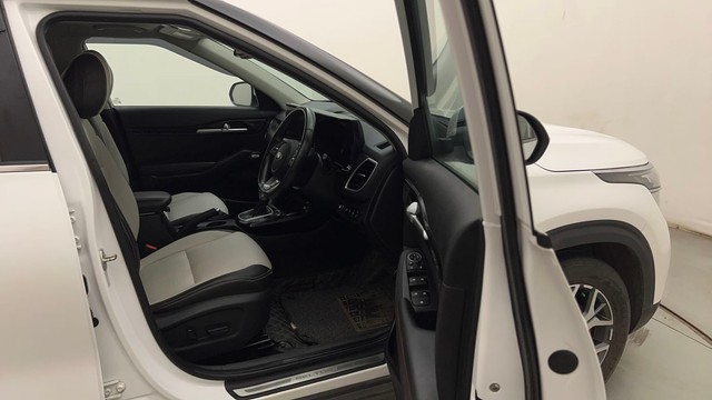 Second-hand 2020 Kia Seltos GTX Plus DCT for sale in Mumbai-15