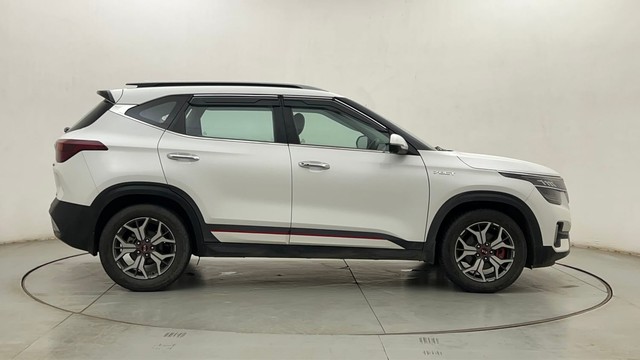 Second-hand 2020 Kia Seltos GTX Plus DCT for sale in Mumbai-2