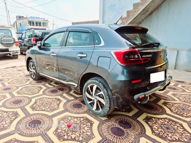 Second-hand 2022 Toyota Glanza V for sale in Chitrakoot-3
