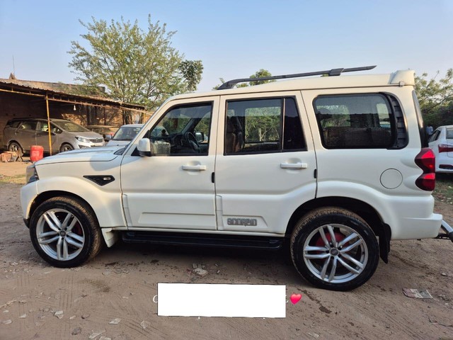 Second-hand 2018 Mahindra Scorpio S3 7 Seater for sale in Chitrakoot-6