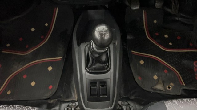 Second-hand 2016 Maruti Alto 800 LXi for sale in Kanpur-12