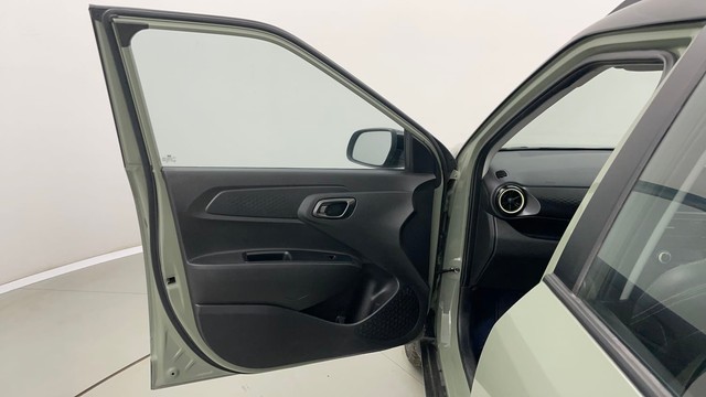 Second-hand 2023 Hyundai i20 Active SX Dual Tone Petrol for sale in Jaipur-29