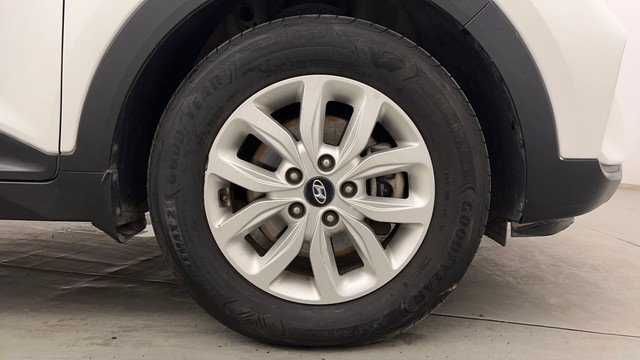 Second-hand 2020 Hyundai Creta 1.6 SX for sale in Chandigarh-17