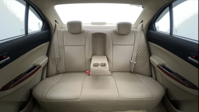 Second-hand 2018 Maruti Dzire VXI for sale in Pune-31