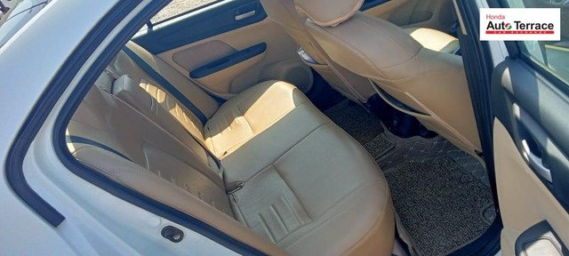 Second-hand 2023 Honda Amaze VX Petrol for sale in Ahmedabad-6