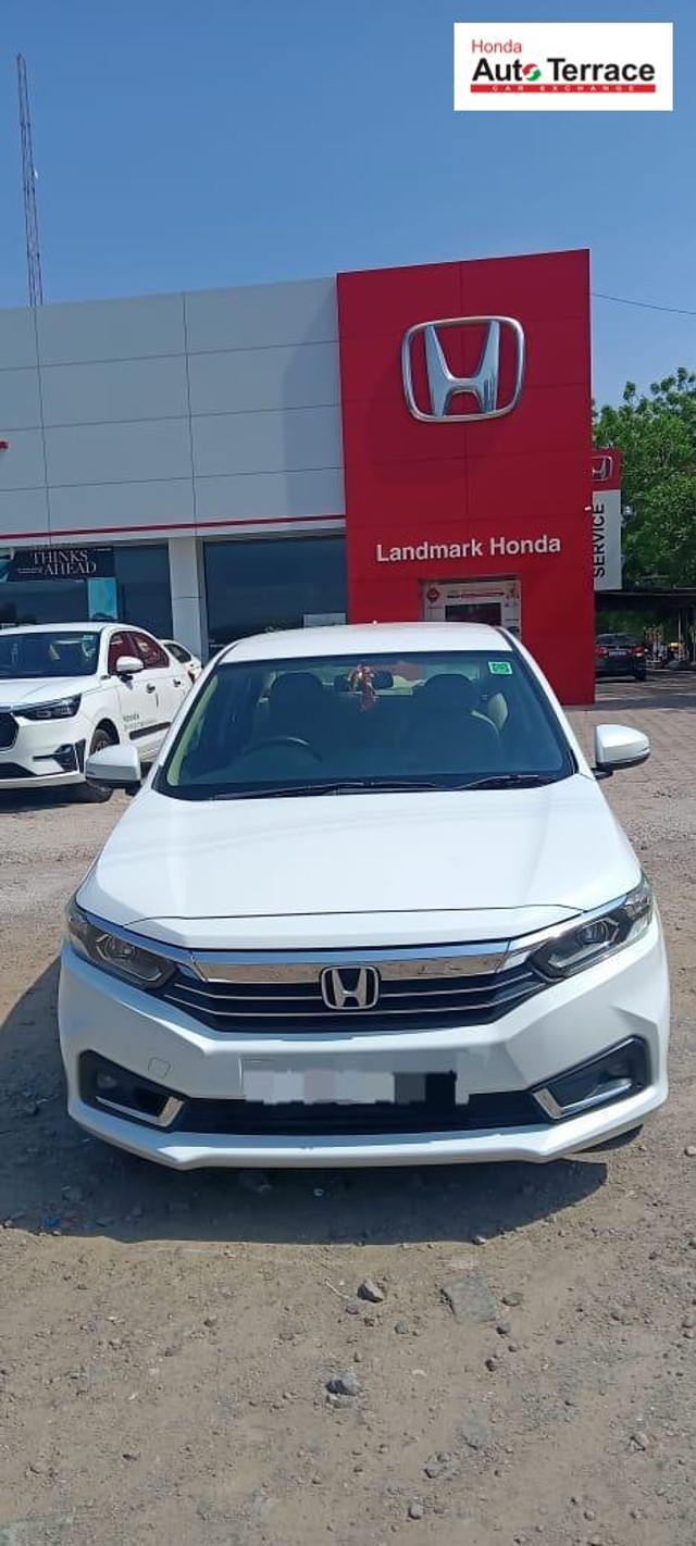 Second-hand 2023 Honda Amaze VX Petrol for sale in Ahmedabad-0