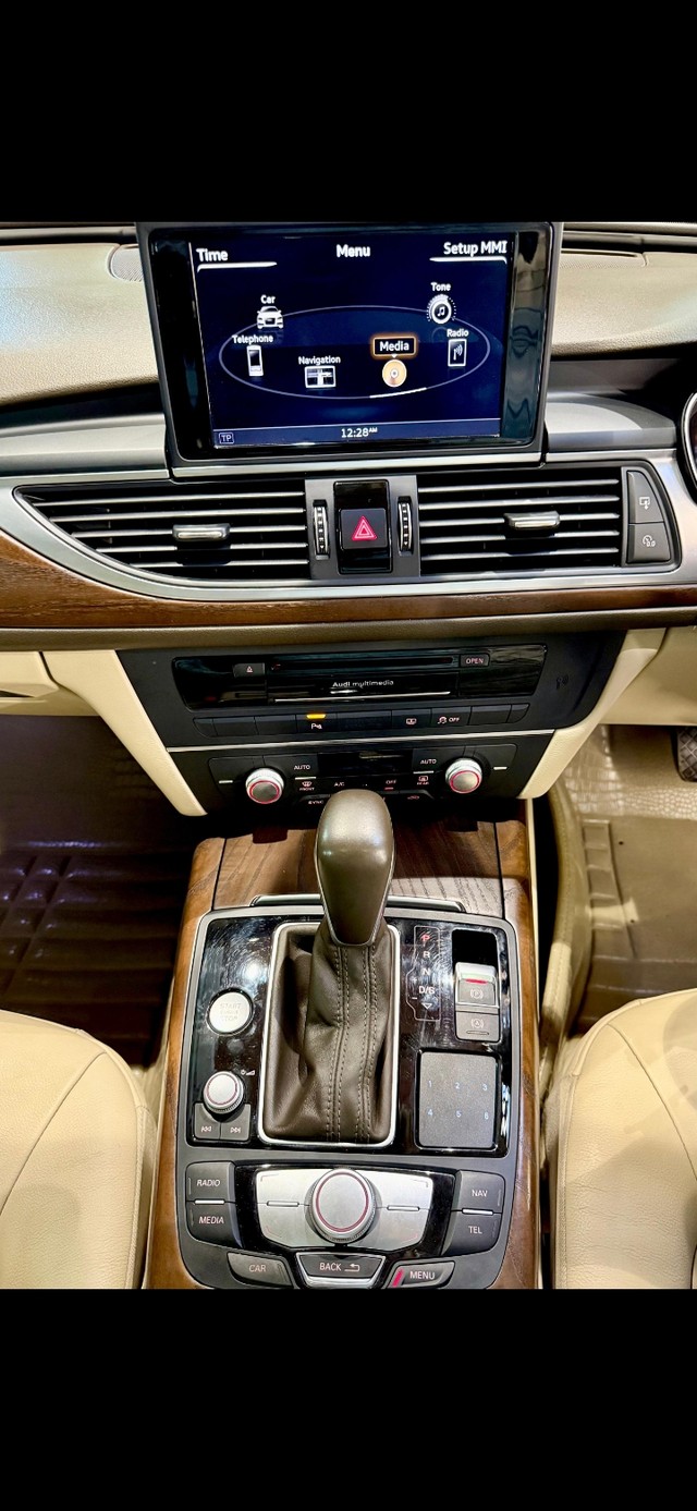 Second-hand 2015 Audi A6 35 TDI Technology for sale in Madurai-10