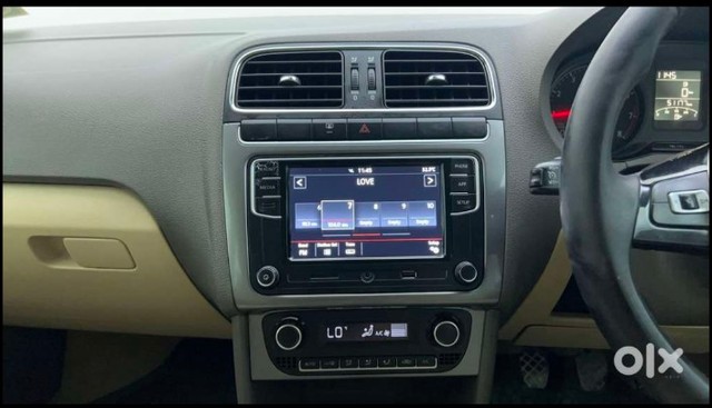 Second-hand 2021 Volkswagen Vento 1.0 TSI Highline Plus for sale in Lucknow-2