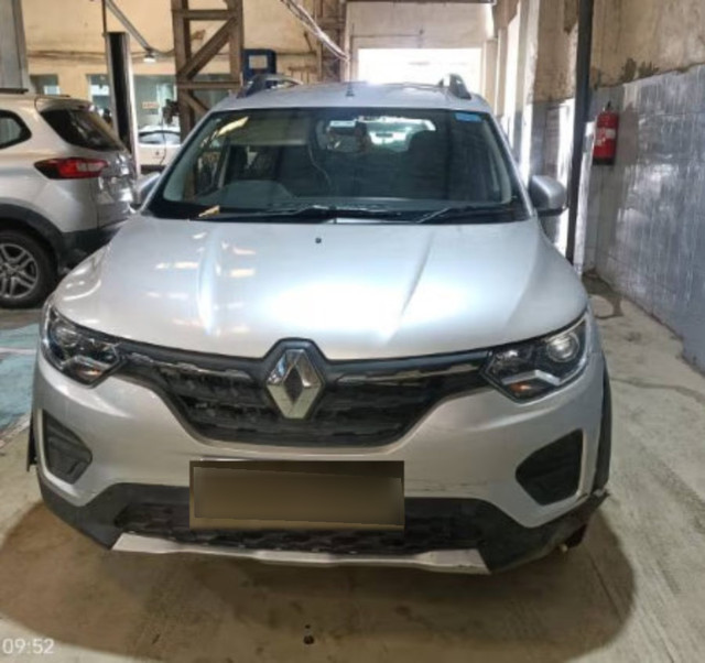Second-hand 2021 Renault Triber RXL EASY-R AMT for sale in New Delhi-1