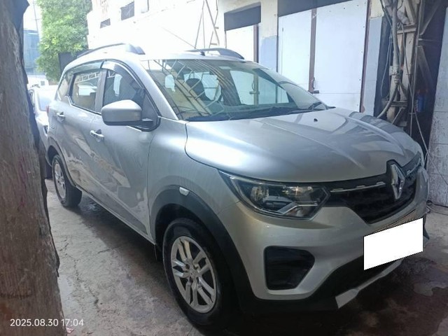 Second-hand 2021 Renault Triber RXL EASY-R AMT for sale in New Delhi-2