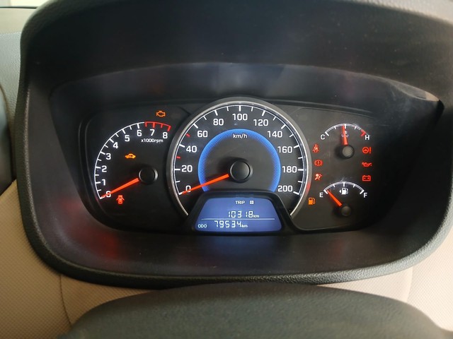 Second-hand 2017 Hyundai i10 Sportz 1.1L for sale in Ranchi-7