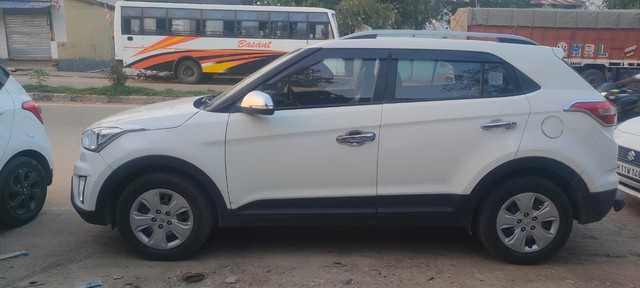 Second-hand 2016 Hyundai Creta 1.4 CRDi S for sale in Ranchi-2