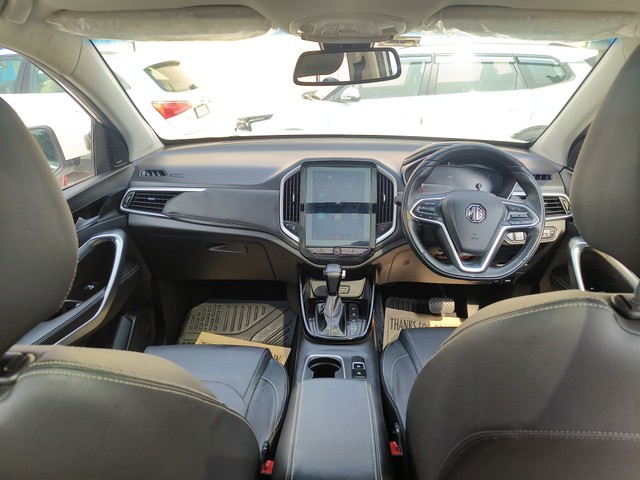 Second-hand 2019 MG Hector Sharp DCT for sale in Visakhapatnam-5