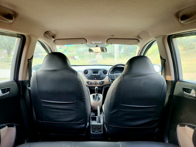 Second-hand 2015 Hyundai Grand i10 Asta Option AT for sale in New Delhi-12