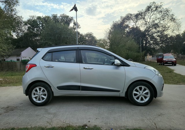 Second-hand 2015 Hyundai Grand i10 Asta Option AT for sale in New Delhi-1