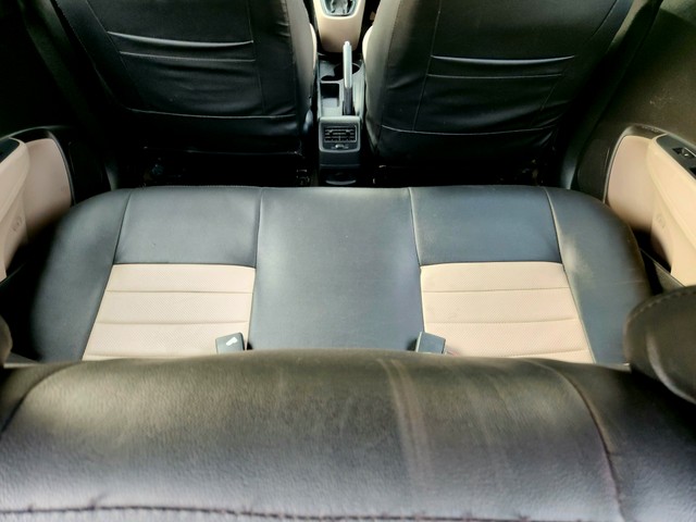 Second-hand 2015 Hyundai Grand i10 Asta Option AT for sale in New Delhi-6