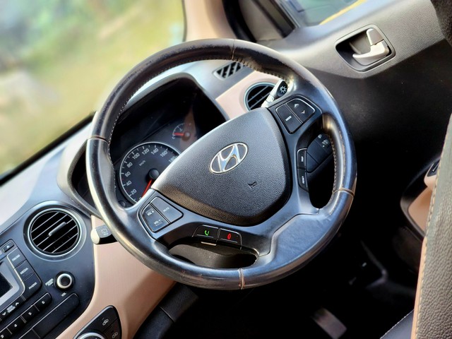 Second-hand 2015 Hyundai Grand i10 Asta Option AT for sale in New Delhi-15