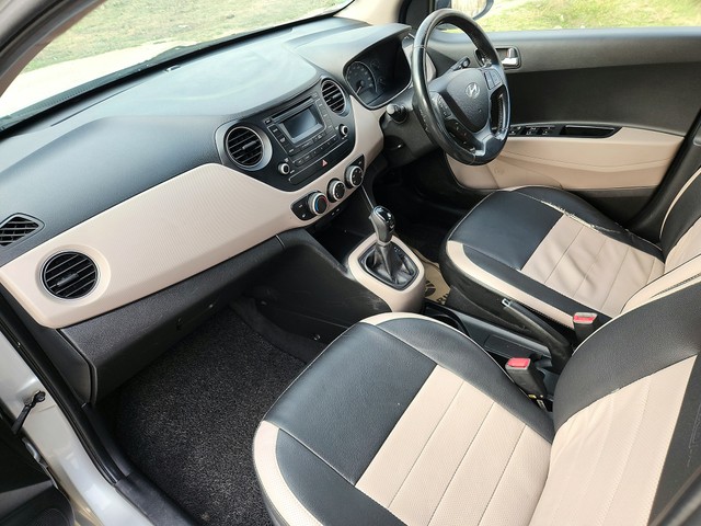 Second-hand 2015 Hyundai Grand i10 Asta Option AT for sale in New Delhi-13