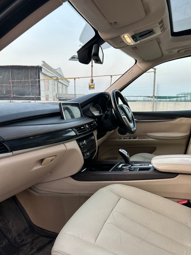 Second-hand 2016 BMW X5 xDrive 30d Expedition for sale in Mumbai-3
