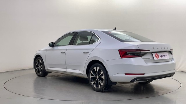Second-hand 2020 Skoda Superb LK 1.8 TSI AT for sale in Bangalore-5